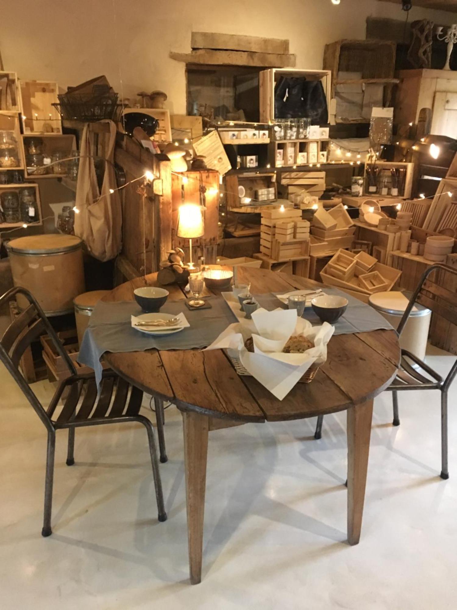Suites De Campagne Les Eydieux, Petits Dejeuners Inclus Saint-Angel  エクステリア 写真